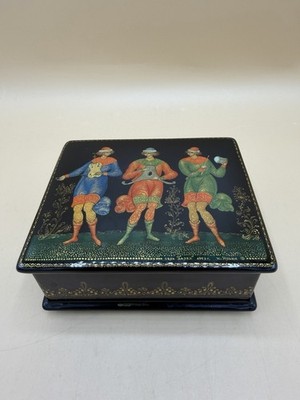 Vintage Palekh Russian Laquer Box Handbemalt Signiert 1993 Iljin