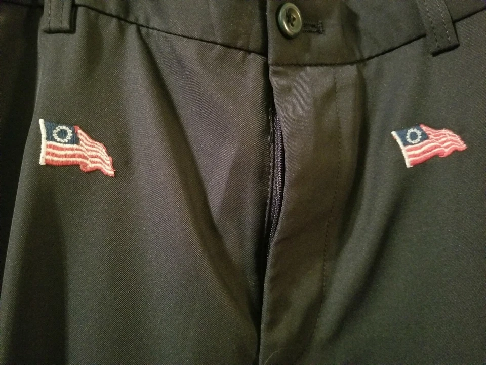 Pantalones de Golf Izod 34"X30" Bandera Americana Bordados Pantalones Azul Marino  Foto 3 de 4