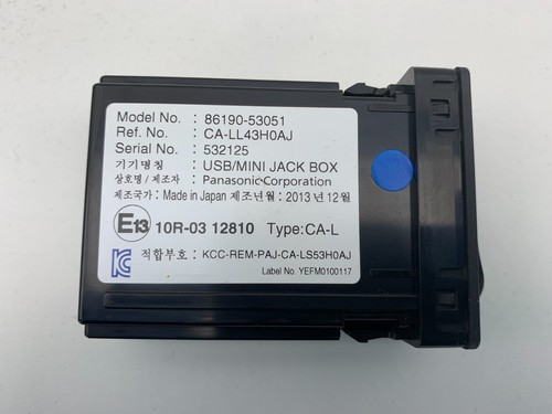 2014 LEXUS IS 250 DUAL AUX USB ADAPTER PORT JACK SOCKET UNIT 86190-53051 - Bild 8 von 8