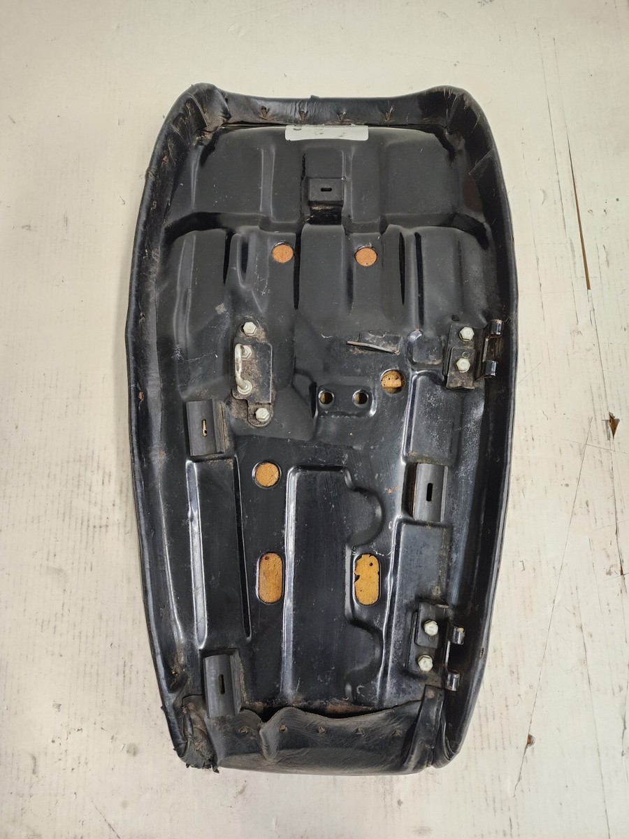 Kawasaki Seat Assembly KZ900 76-77 KZ1000 78-79 REUPHOLSTERED