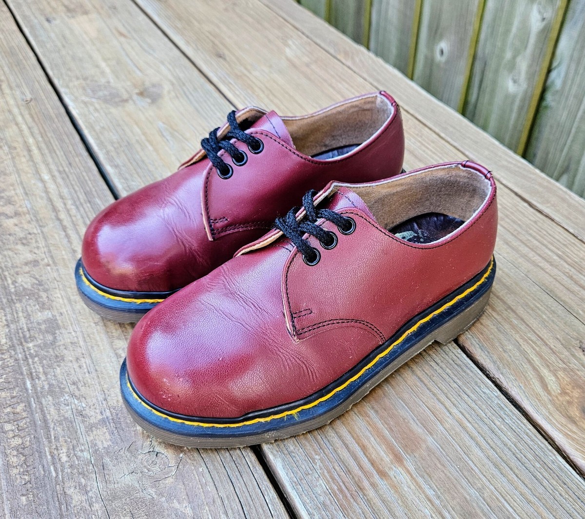 Dr. Martens 1461 Cherry Red Smooth 3-Eye Shoe - 靴 Dr. Martens 1461 Cherry Red Smooth 3-Eye Shoe - 靴