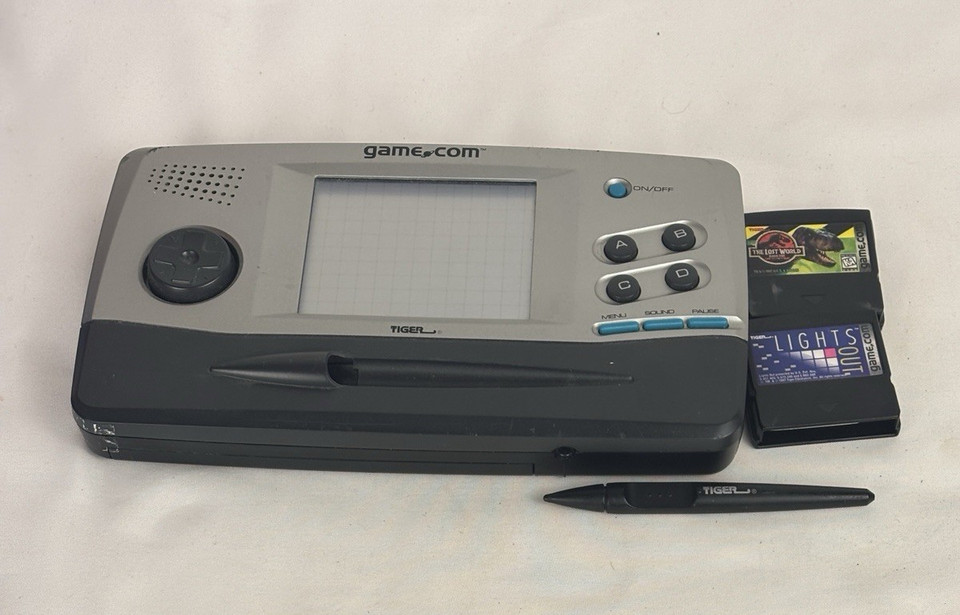 The Tiger Game.com from 1997 was ahead of its time (touchscreen! internet cartridge!) and a hilarious, fascinating piece of gaming history that most teens have never seen.