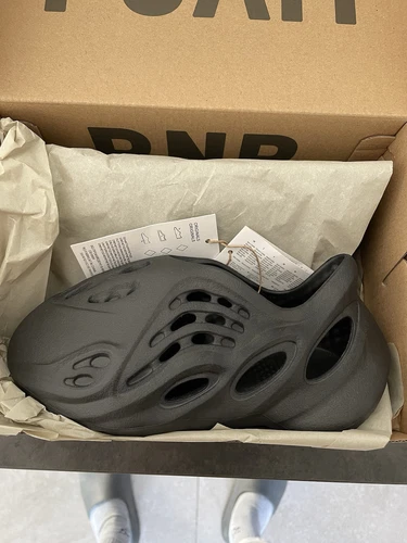 Yeezy Foam Runner Bambini Onice US11K 28 5