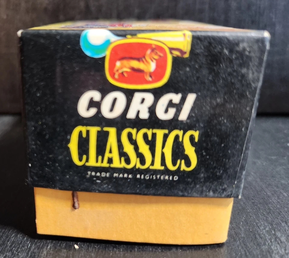 CORGI CLASSICS 9013 FORD MODEL T 1915 BLUE NOS IN ORIGINAL BOX W/PAMPHLET NICE - Image 4 of 4