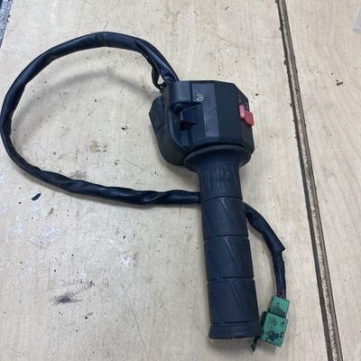 OEM KAWASAKI ER500 ER 500 ER5 er-500 Right Side Throttle Assembly ￼