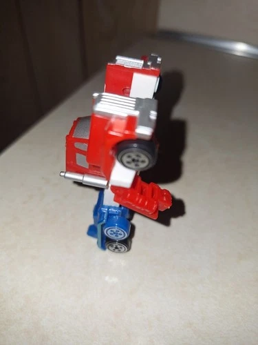Hasbro Optimus Prime Spychangers Mini Transformers Robots in Disguise 2001