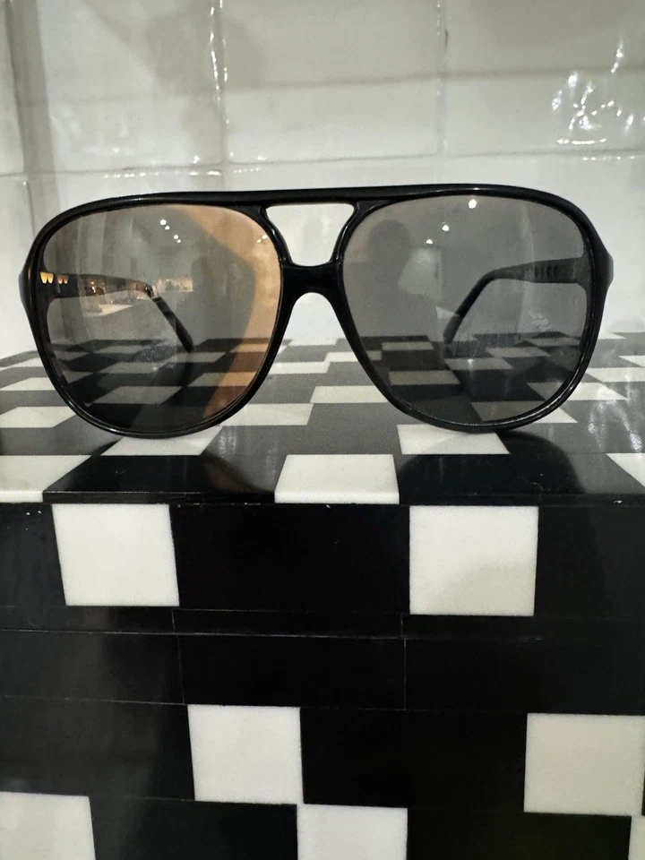 Gafas de sol SMITH OPTICS de colección con marco negro Sol-X 400 lentes negras Japón raras Foto 3 de 4