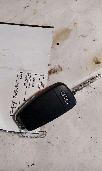 Mando a distancia 15 Audi Q7 llavero 4 botones  Foto 2 de 4