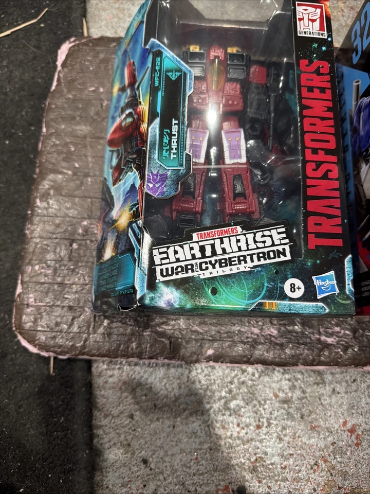 Hasbro Transformers Earthrise War for Cybertron Thrust / 2 Pack - Image 3 of 4