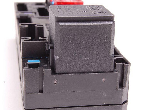 Реле k40 w210