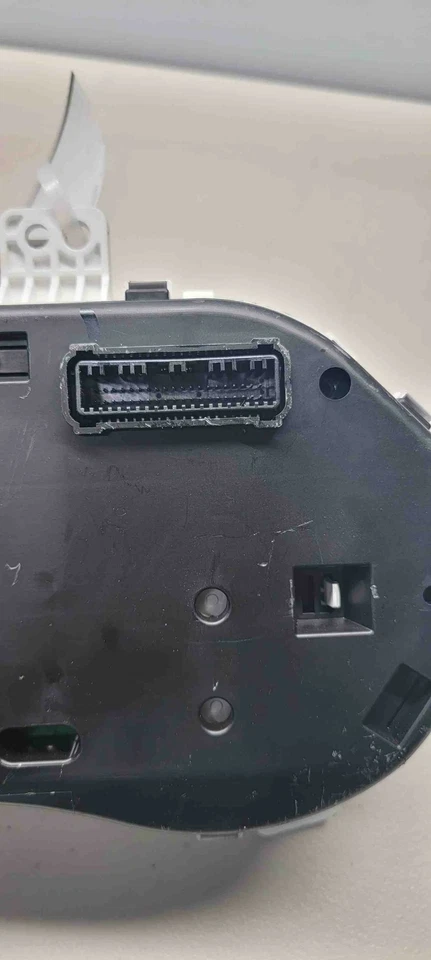 Cuadro de instrumentos velocímetro KIA FORTE 17-18 N.M.:94003-B0301 Foto 4 de 4