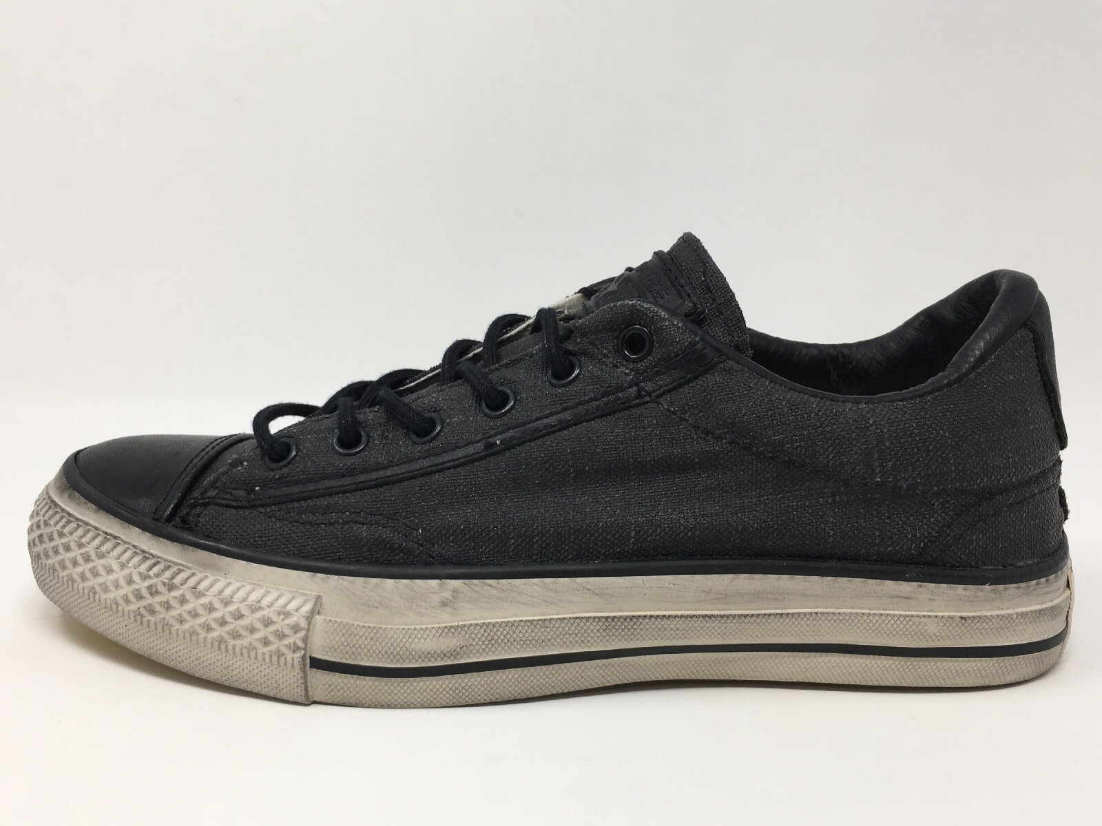 john varvatos converse slip on black