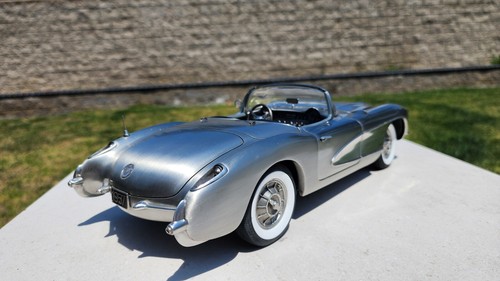 FRANKLIN MINT 1957 CORVETTE PEWTER LIMITED EDITION 1/12 SR - Picture 5 of 12