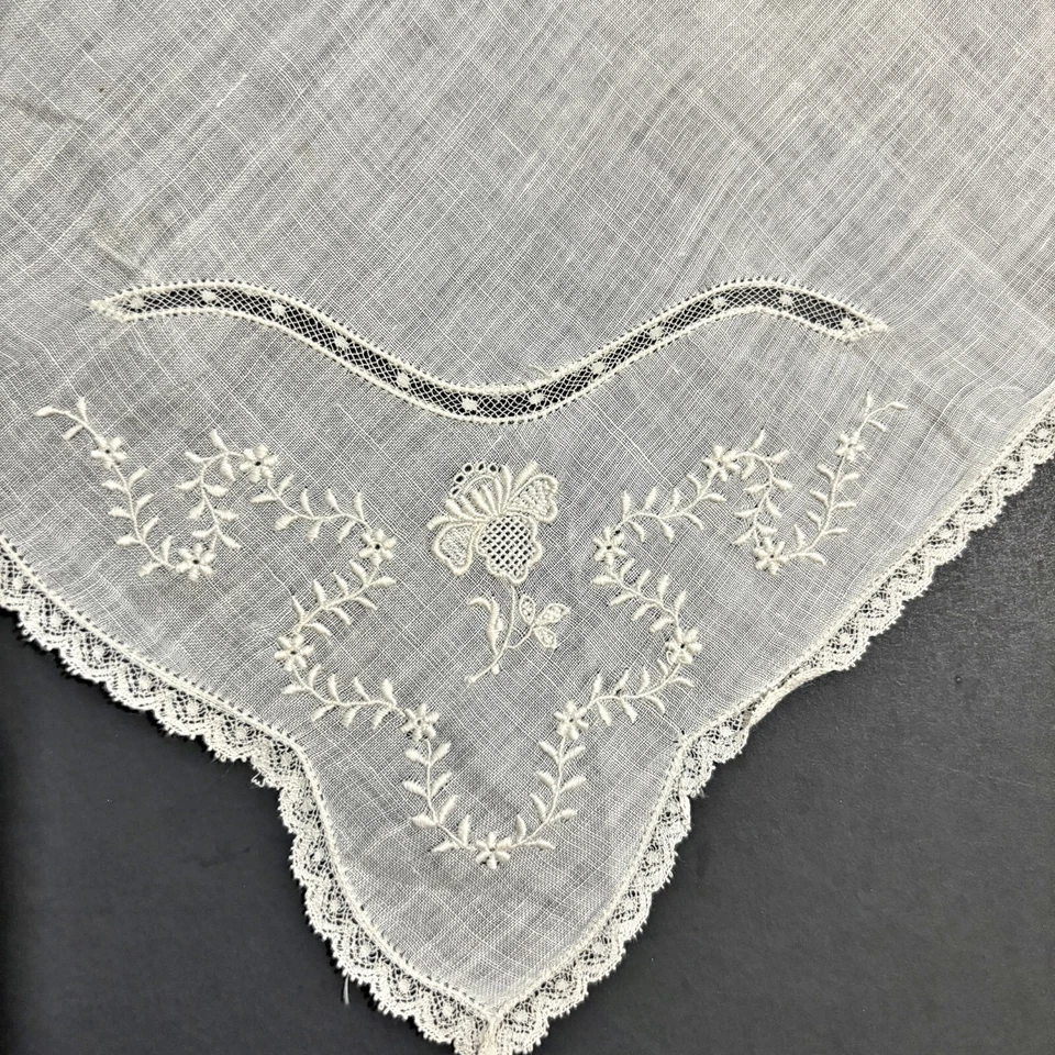 Pañuelo de boda vintage bordado de novia Cottagecore delicado femenino Foto 3 de 4