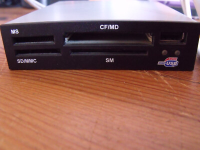 Interner Computer Kartenleser MS, CF/MD, SD/MMC, SM und USB (Preis gesunken)