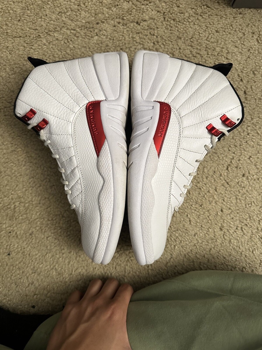AIR JORDAN12(オリジナル) Reverse Flu Game