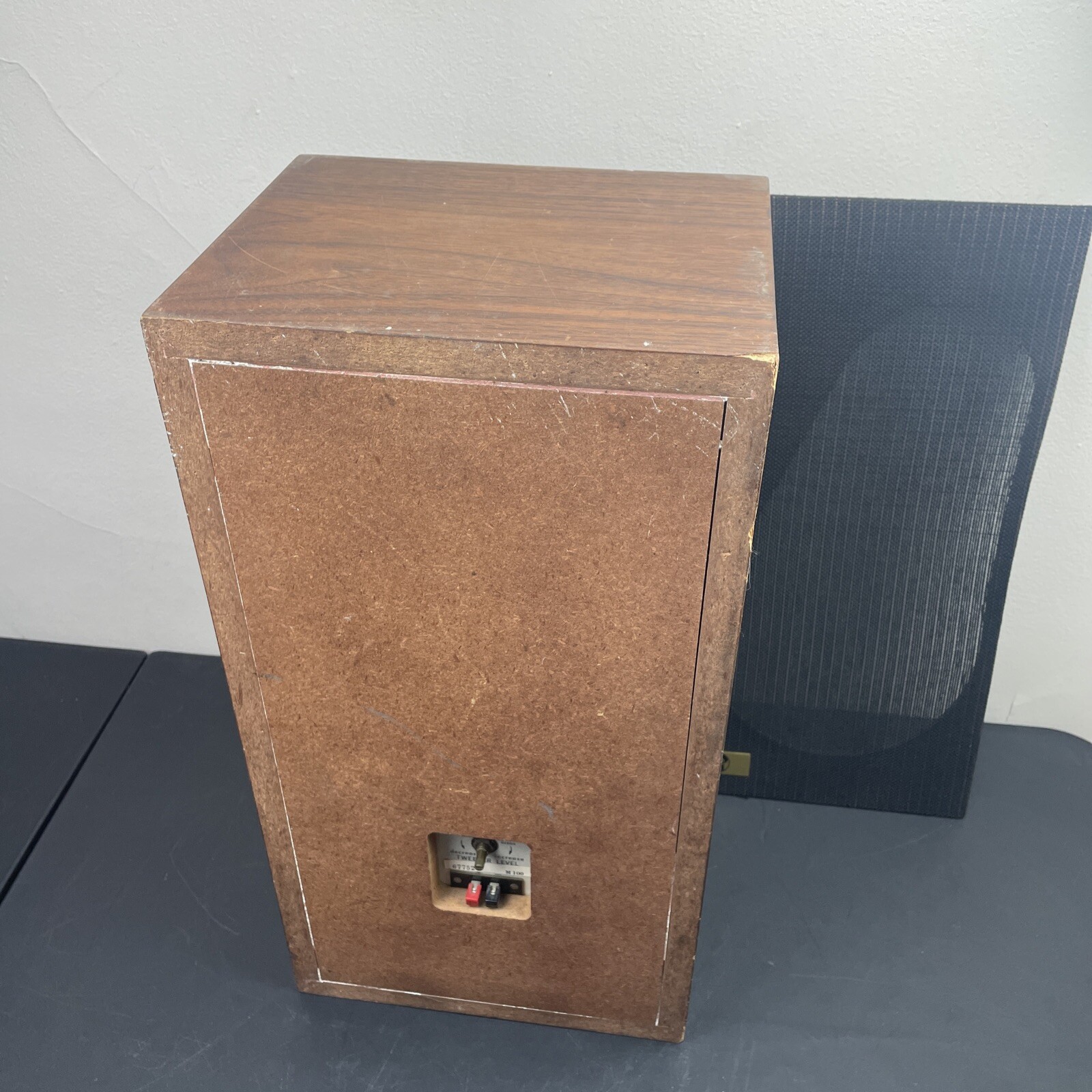 1 WORKING Vintage Walnut Epicure M100 Vintage Loud Speaker 61490 eBay