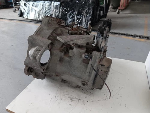 Boite A Vitesse pour VOLKSWAGEN POLO IV (9N1) Highline 2001 4206480 - Imagen 4 de 10