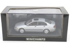 1/43 Minichamps Volvo S40 Saloon 1996 Silver Metallic 430171501