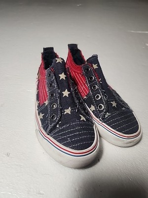 Blowfish Malibu Play  Red White Blue Star Size 5.5  Slip On Comfort Sneaker Shoe