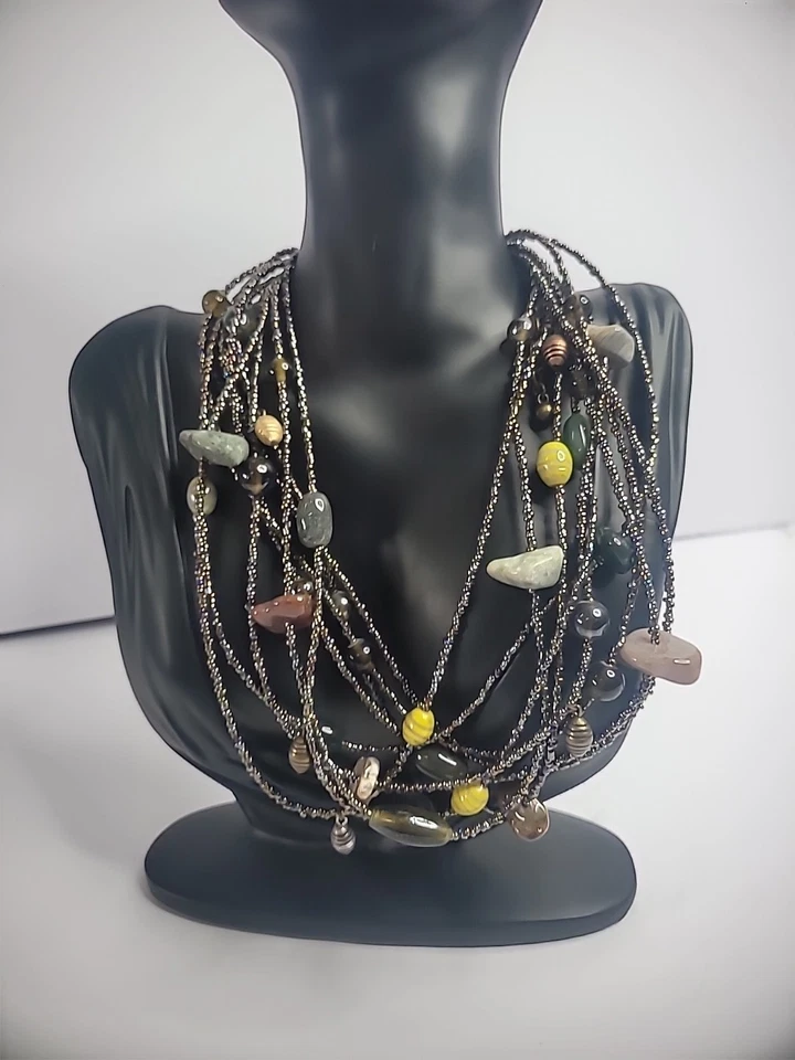 Collar Vintage Chicos Multi Hilo Piedras Cuentas Joyería Disfraz Foto 4 de 4