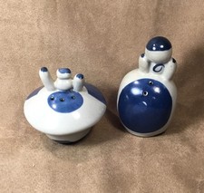 Vint MCM Iron Mountain Pottery Salt & Pepper Shakers Jim Kaneko - REPAIRED