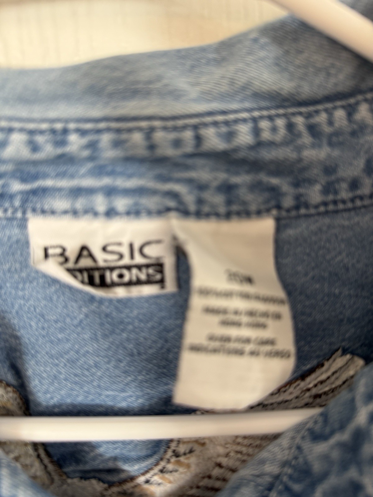 Basic Editions Embroidered Eagle Button Up Sz 20W… - image 3