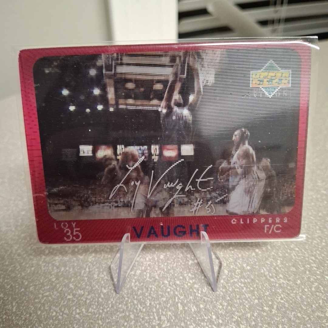 1997-98 Upper Deck Diamond Vision Signature Moves Loy Vaught #S12 READ