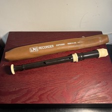 LMI Soprano Recorder Made in Korea Original Case and Manual 460014 03 Brown