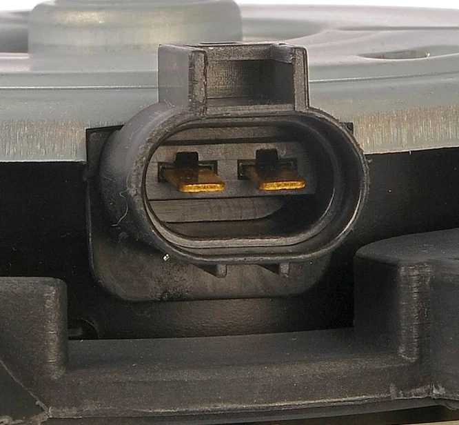 SE ADAPTA A TOYOTA RAV4 2006-2012 RADIADOR/A VENTILADOR CUBIERTA SOLO L4 2,4 L Foto 4 de 4