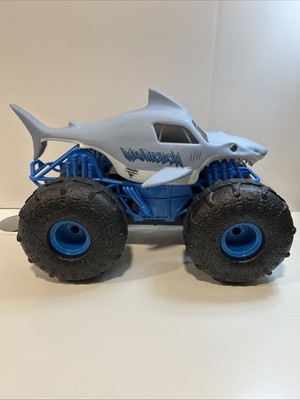 Monster Jam Megalodon Storm All-Terrain RC Monster Truck 1:15 Scale   No Remote