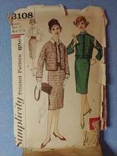 Simplicity 3108 Sewing Pattern Junior & Misses' size 11 Suit & Blouse Cut 1973 