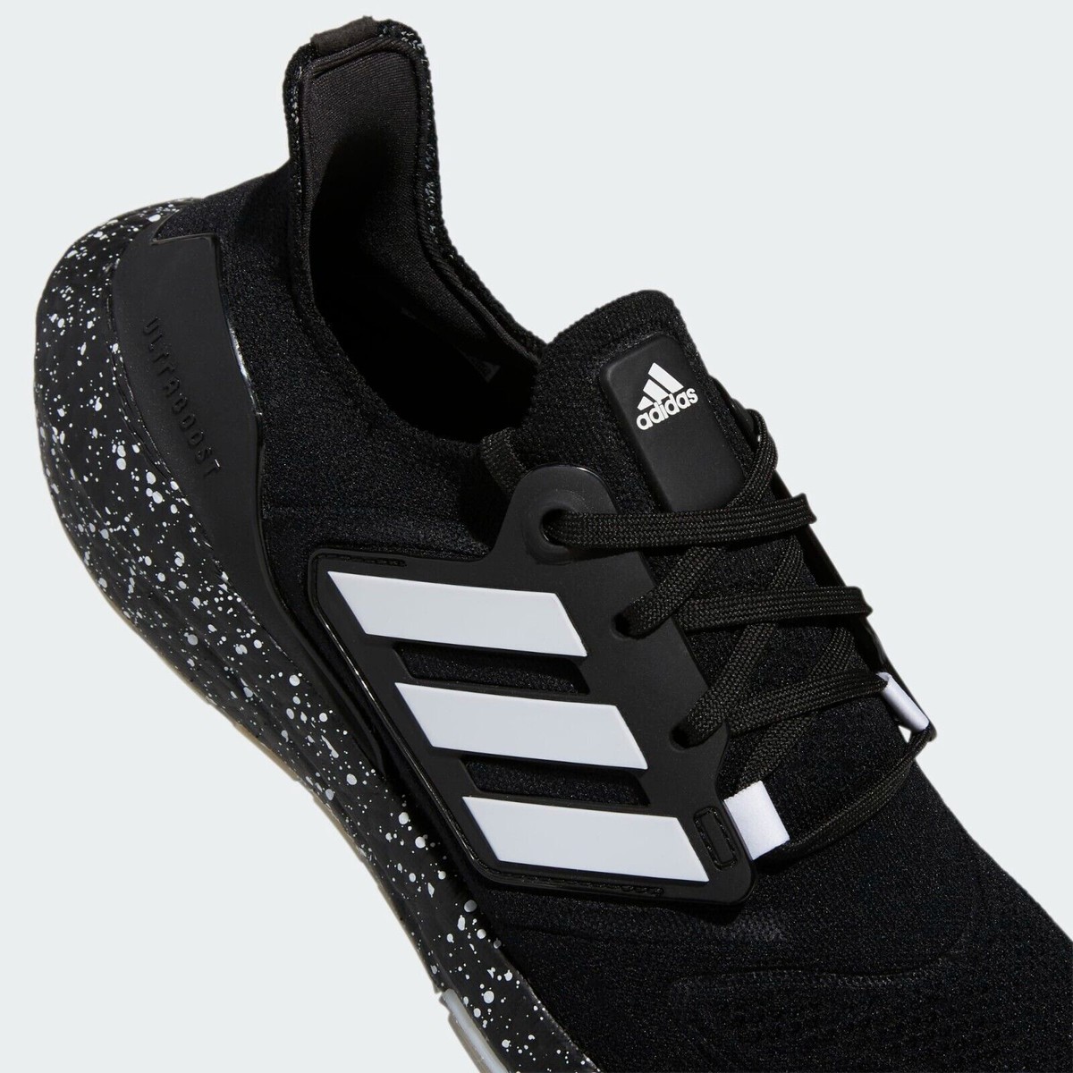 adidas ULTRABOOST 22 Shoes Men’s 10 Black Road Running Athletic Workout Sneakers Amazon.com | adidas Men main image 4
