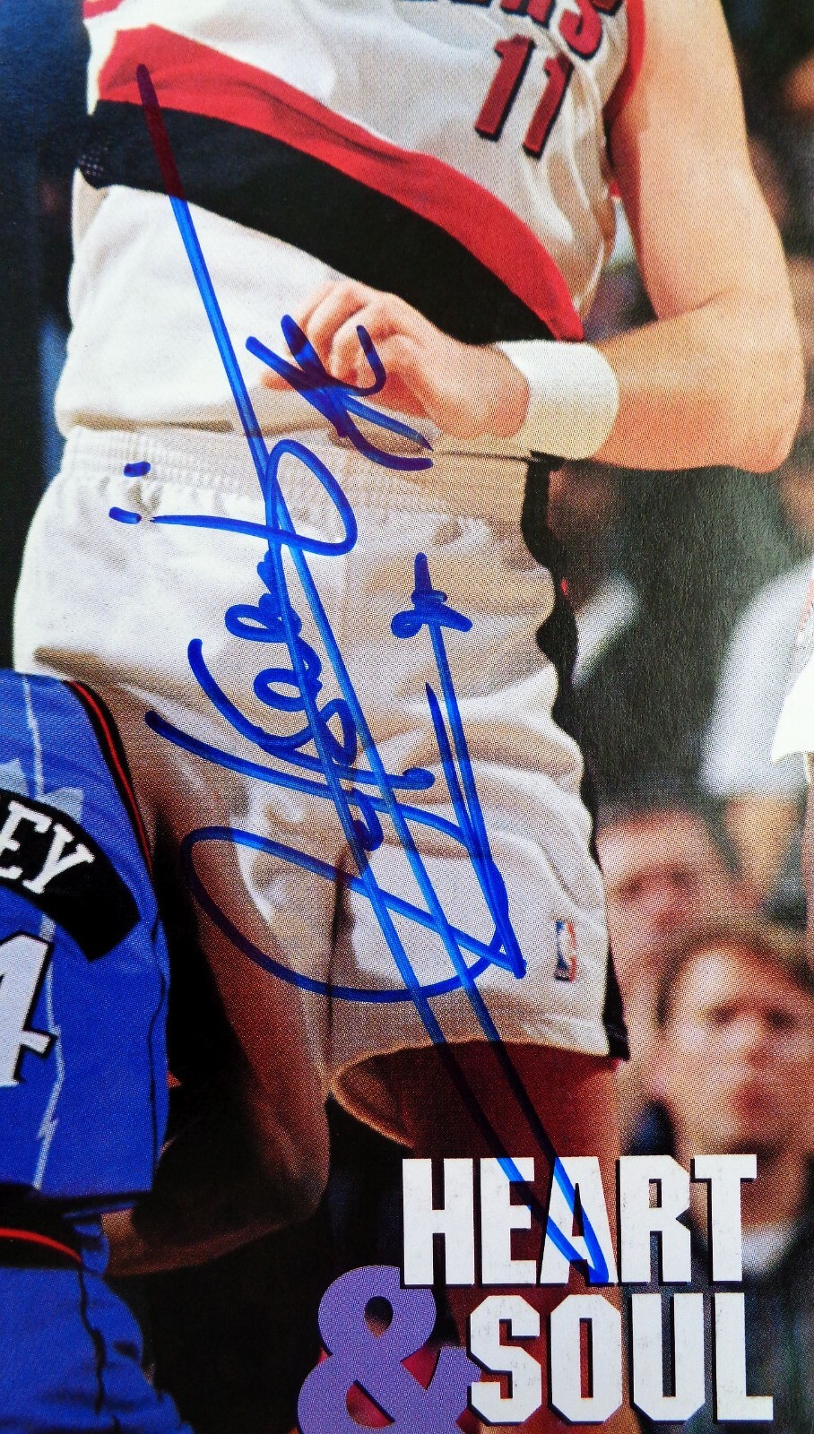 Picture 2 of 4