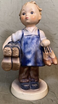 Vtg Hummel Figurine BOOTS Boy Shoemaker TMK5 5.25'' 743/0 78 Goebel W Germany