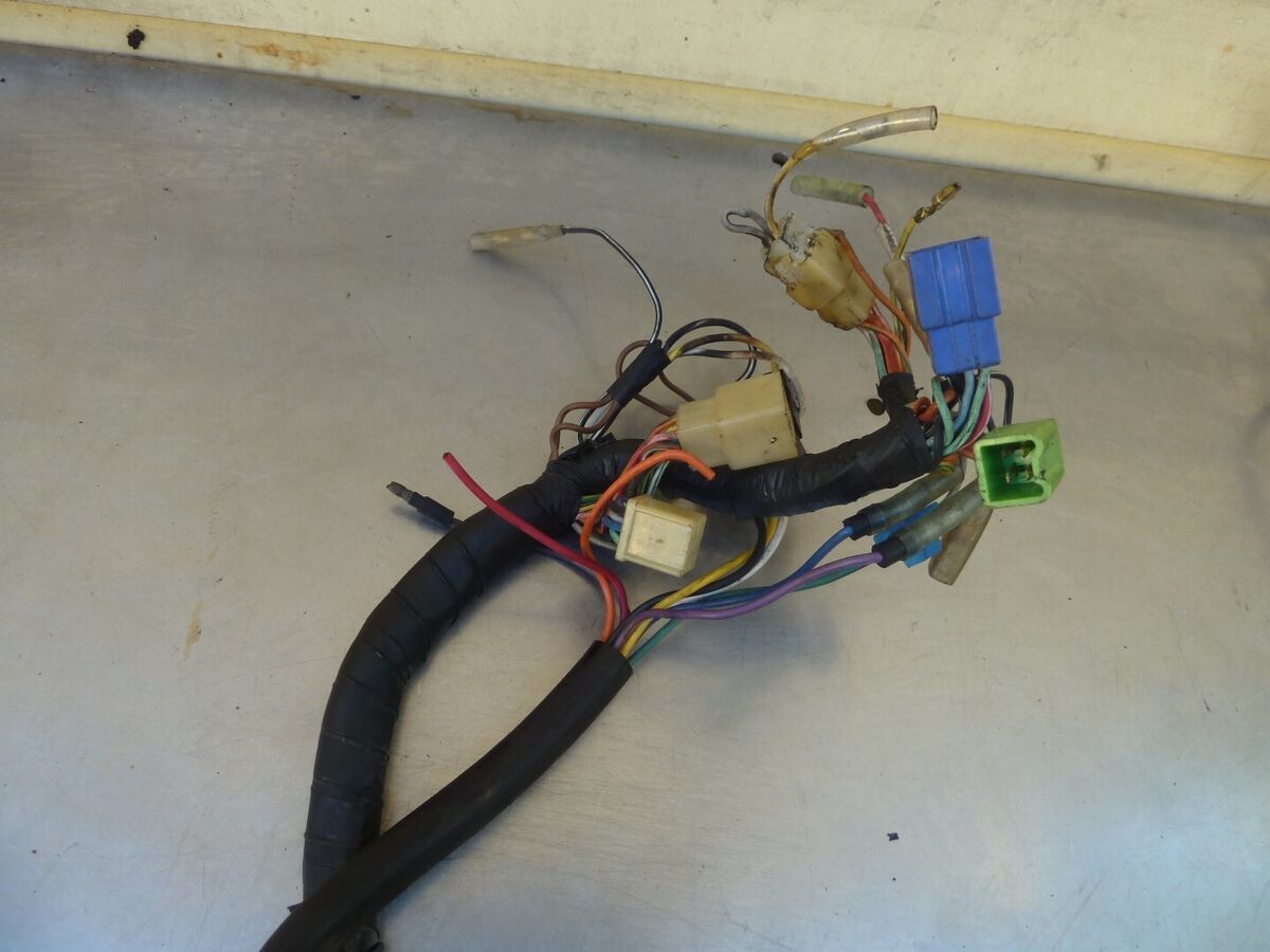 Wiring harness DAMAGED GS1100E GS 1100 E Suzuki # N19 | eBay Wiring harness DAMAGED GS1100E GS 1100 E Suzuki # N19 | eBay