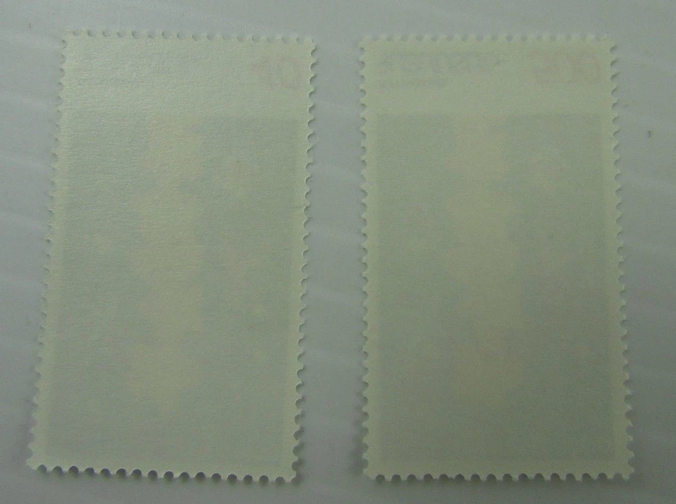 Armenia Sc #610-11 Europa 2000 - Niños jugando - Juego de sellos MNH Cv $9 Foto 2 de 2