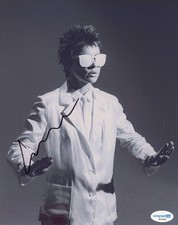 Laurie Anderson "Big Science" AUTOGRAPH Signed Autographed 8x10 Photo ACOA Laurie Anderson "Big Science" AUTOGRAPH Signed Autographed 8x10 Photo ACOA