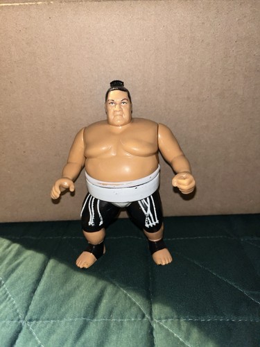 WWF Hasbro Yokozuna Black/White Series 11 Green Ca...