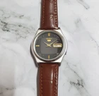 Seiko Black Textured Sunburst Dial Retro Ultra Rare Vintage Automatic 7009 JDM