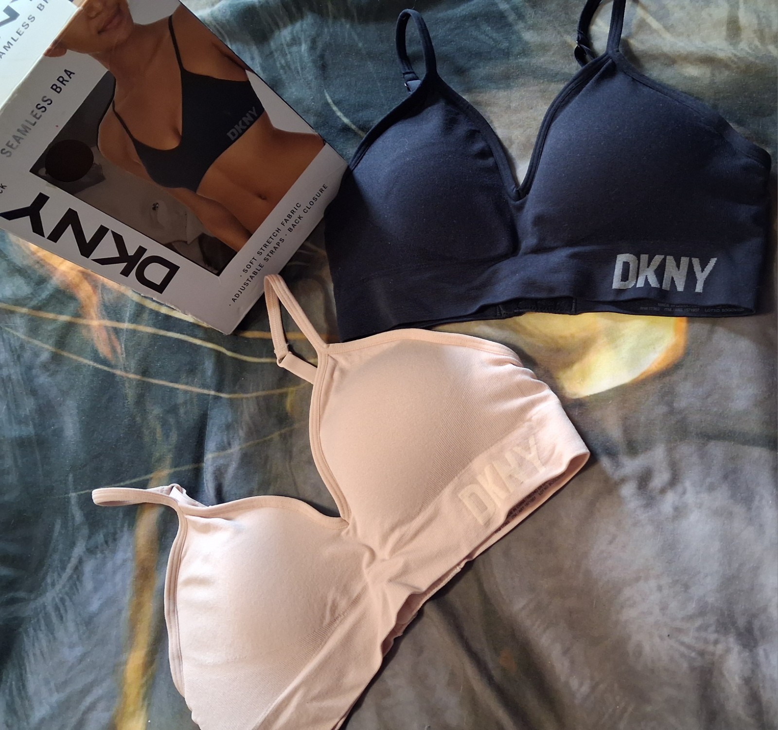 DKNY Bralette 2 Pack Medium Black Sand Seamless Nylon Logo Bras New In Open Box-image
