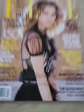 ELLE MAGAZINE - July 2006 - HILARY DUFF COVER - Pre-owned 
