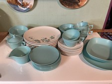 Texas Ware melmac dinnerware 8 place setting good blue/white flowers 43 PC