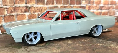 1/24 Scale: 21/20 Inch  Amer. Racing Eliminator  Wheels W/Wide Rear Street Tires