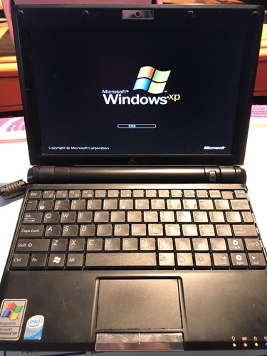 Netbook Asus Eee PC 900HA. HDD 20 GB 1 GB de RAM, 1,60 GHz