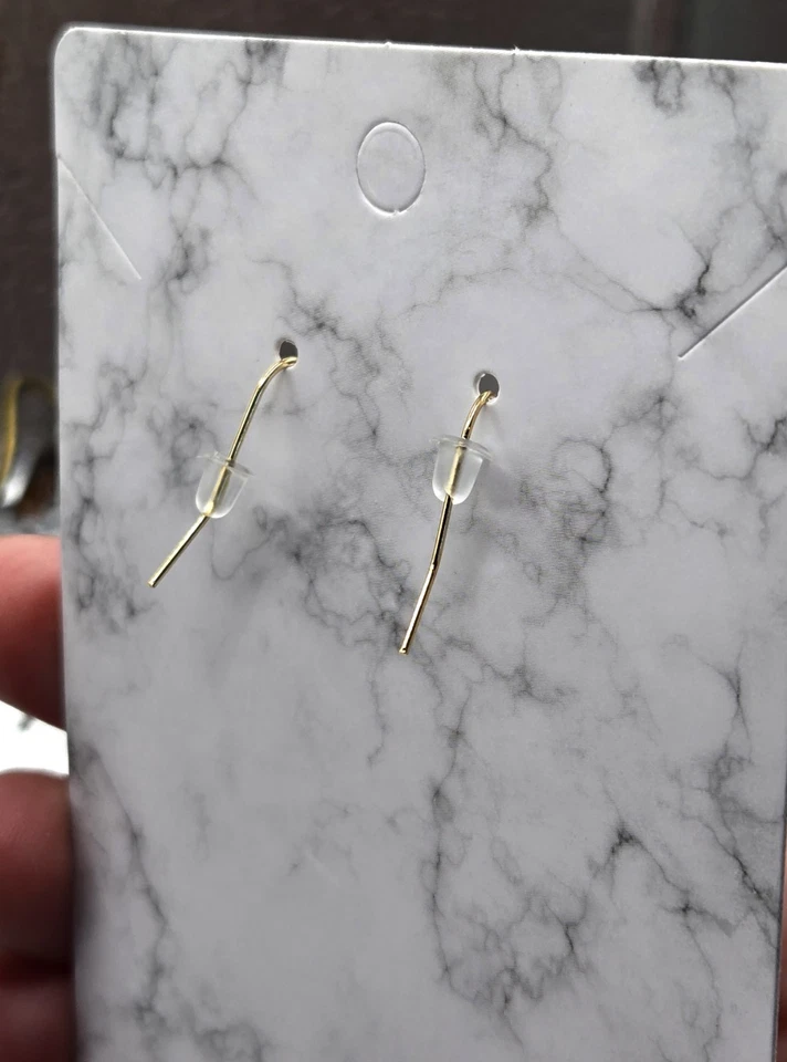 House of Harlow 1960 Estilo Picasso Corazón Cuelga Tono Dorado Cara Amor Pendientes Foto 2 de 4