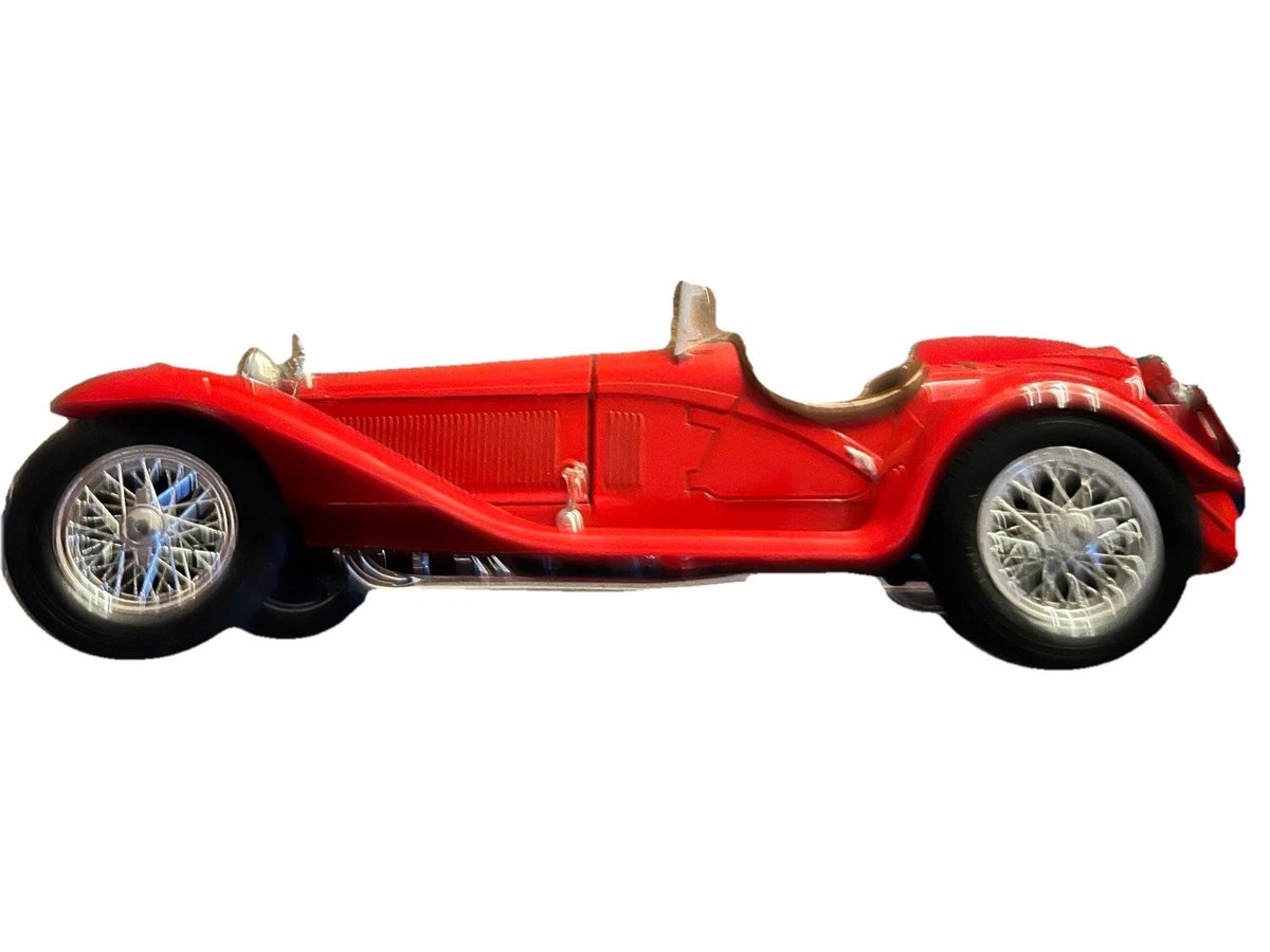 Alfa Roméo 8C Competizione rouge 1/18 Burago - FR