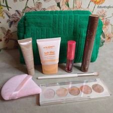 Ulta Beauty Collection 8 Pc. Makeup Gift Set Green Terry Cloth Cosmetic Bag NWT