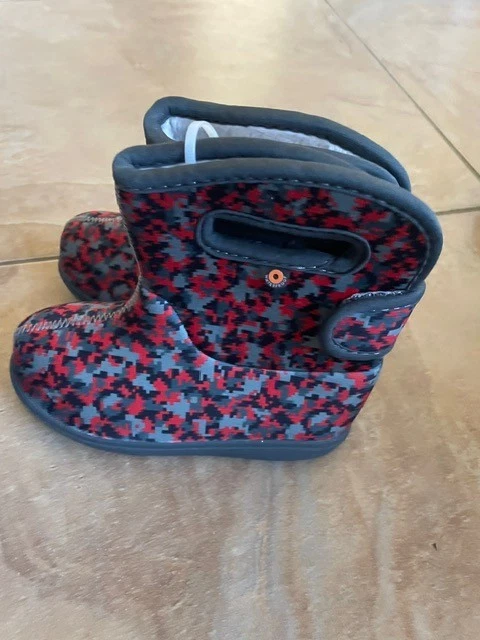 Bogs Outdoor Boots Leopard Washable Kids Sz 9 - Image 2 of 4