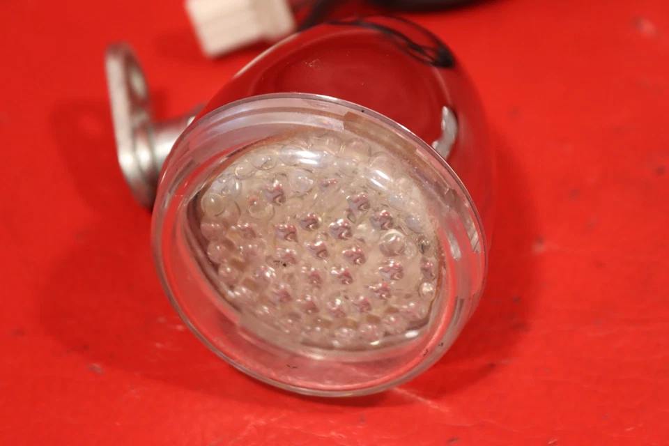 2007 HARLEY-DAVIDSON DYNA LOW RIDER FXDL FRONT AND REAR LED TURN SIGNAL SET  - Image 4 of 4